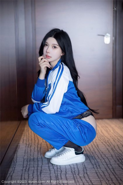 男人扒女人的衣服(男人扒女人的衣服 亲吻)