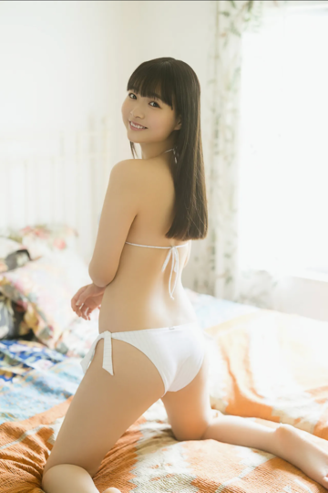 丰满的大乳老师三级在线观看